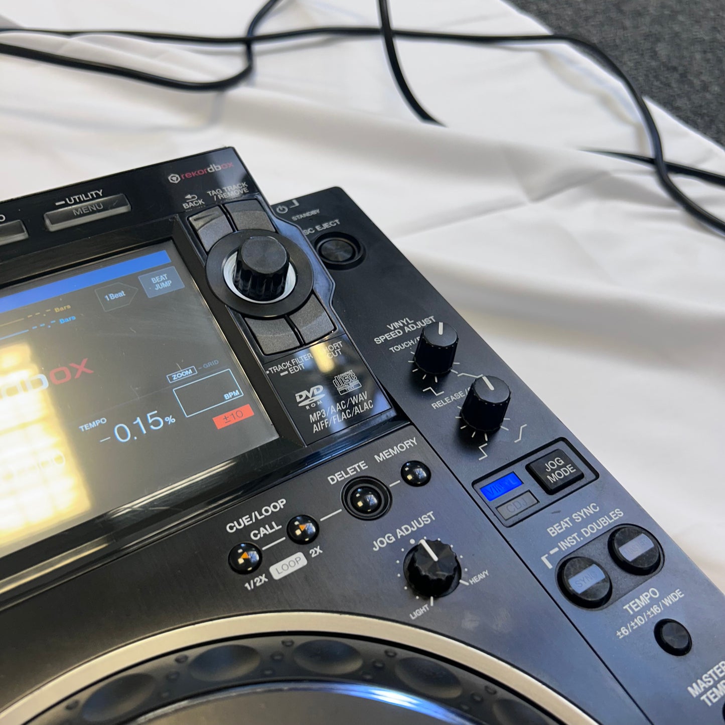 Used Pioneer CDJ 2000 NXS2 Pair - Professional DJ Media Players for sale at Turntable Trader – Refurbished DJ Equipment