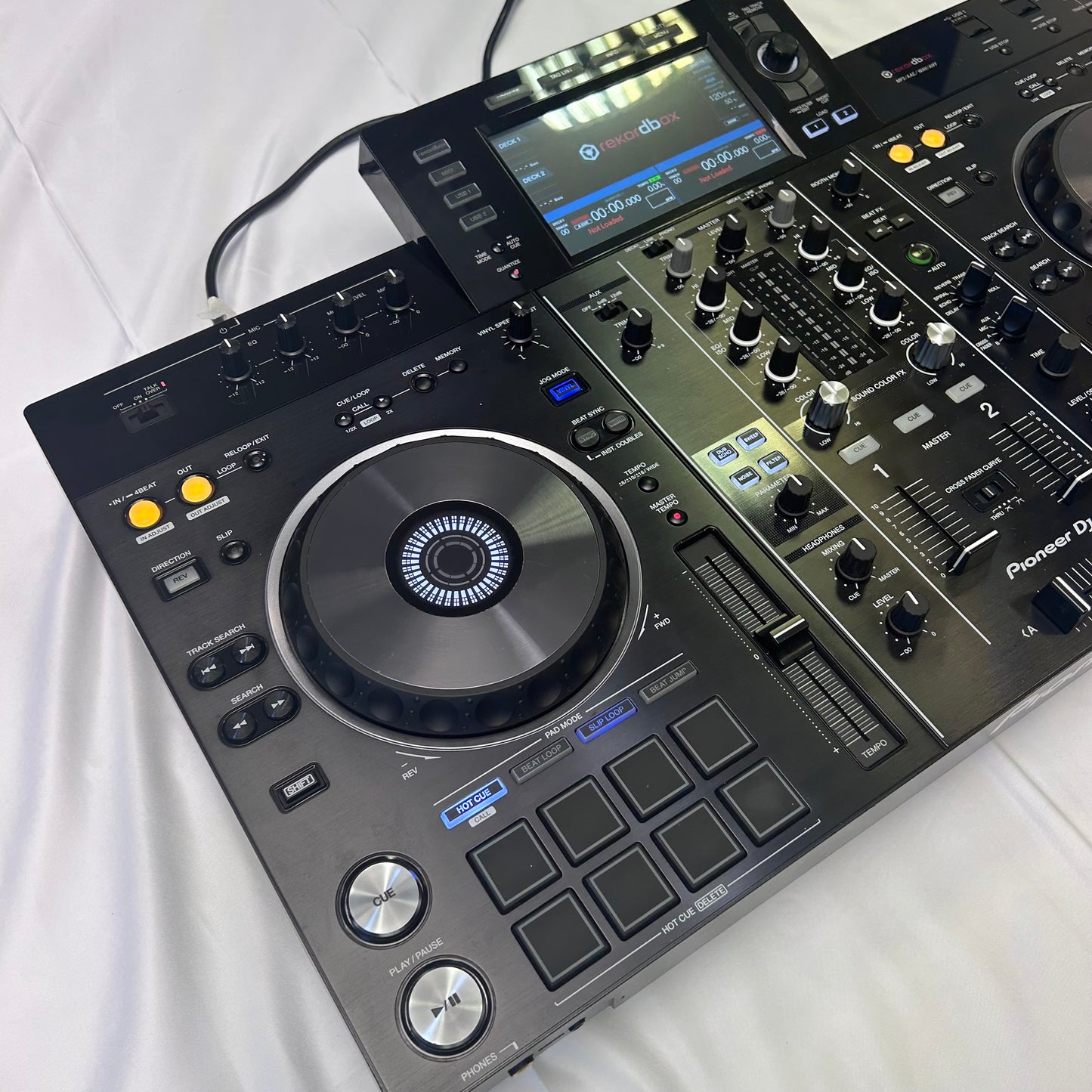 Used Pioneer DJ XDJ RX2 - Professional All-in-One DJ System for sale at Turntable Trader – Refurbished DJ Equipment
