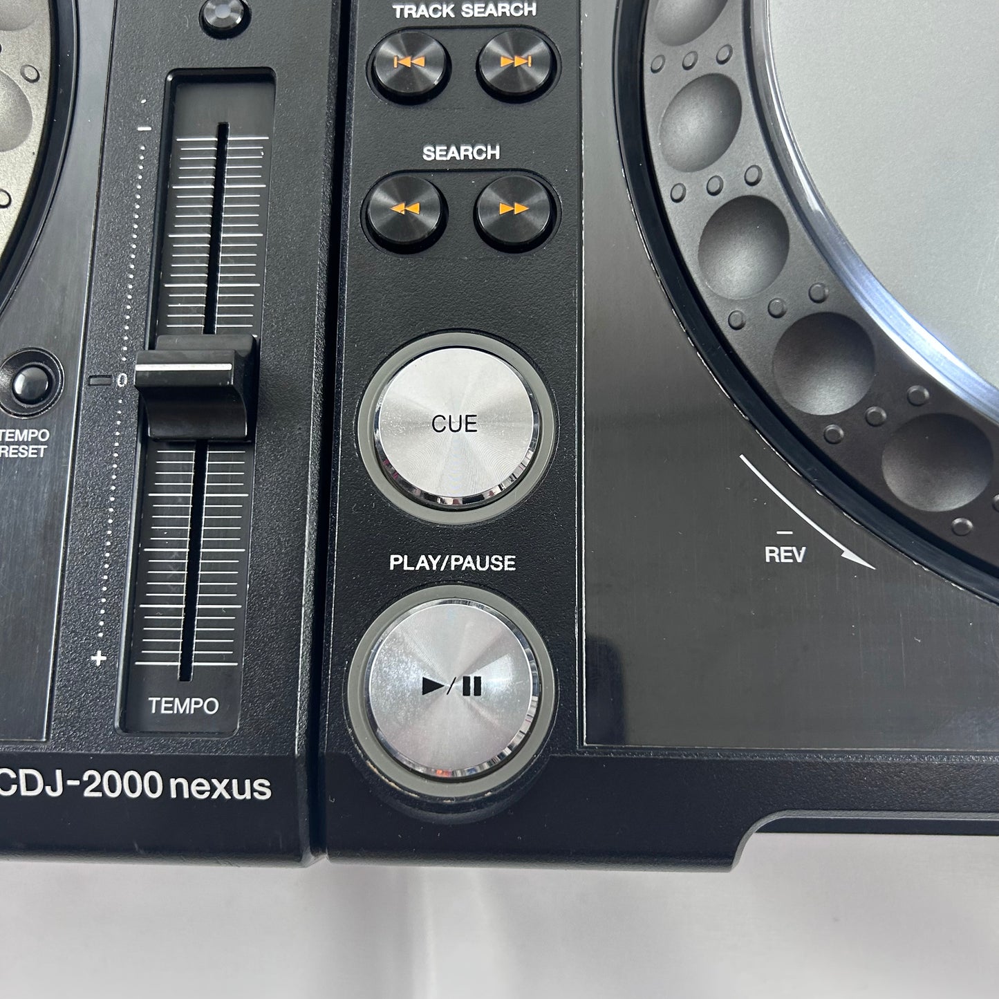 Pioneer CDJ 2000 Nexus Pair NXS - Professional DJ Media Players