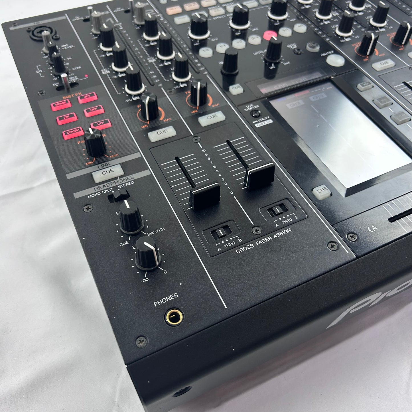 Pioneer DJM 2000 - 4 Channel Professional DJ Mixer