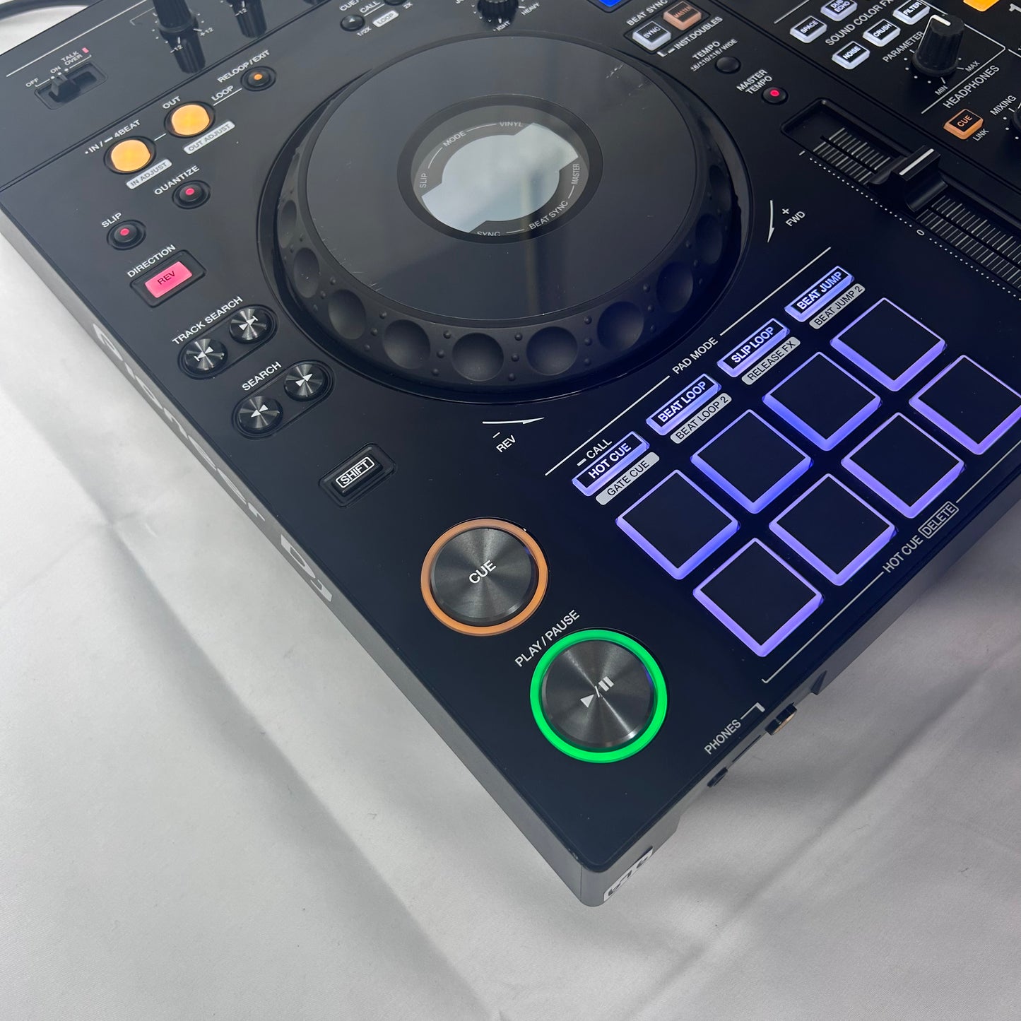 Pioneer DJ XDJ RX3 - Professional All-in-One DJ Controller
