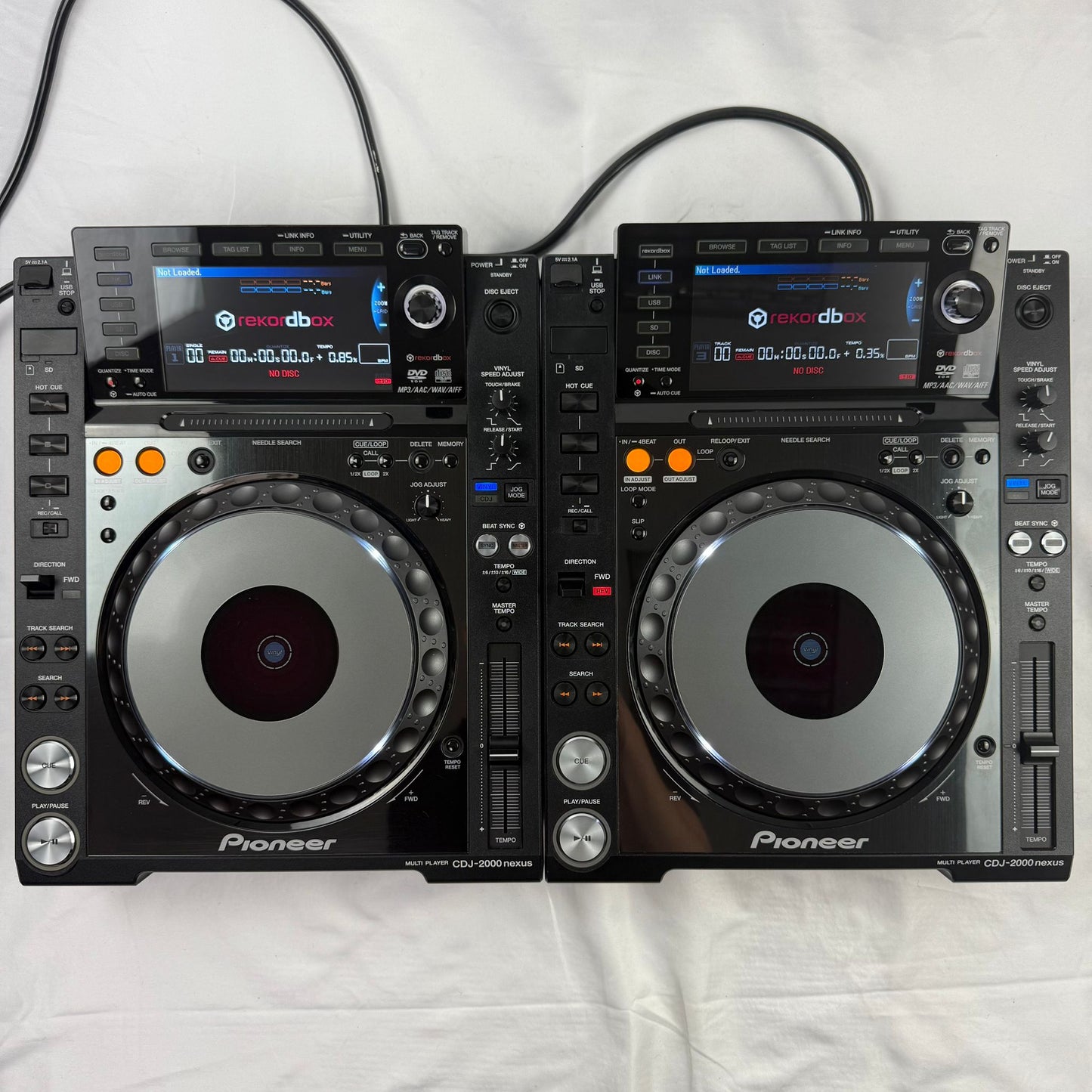 Pioneer CDJ 2000 Nexus Pair NXS - Professional DJ Media Players - Turntable Trader