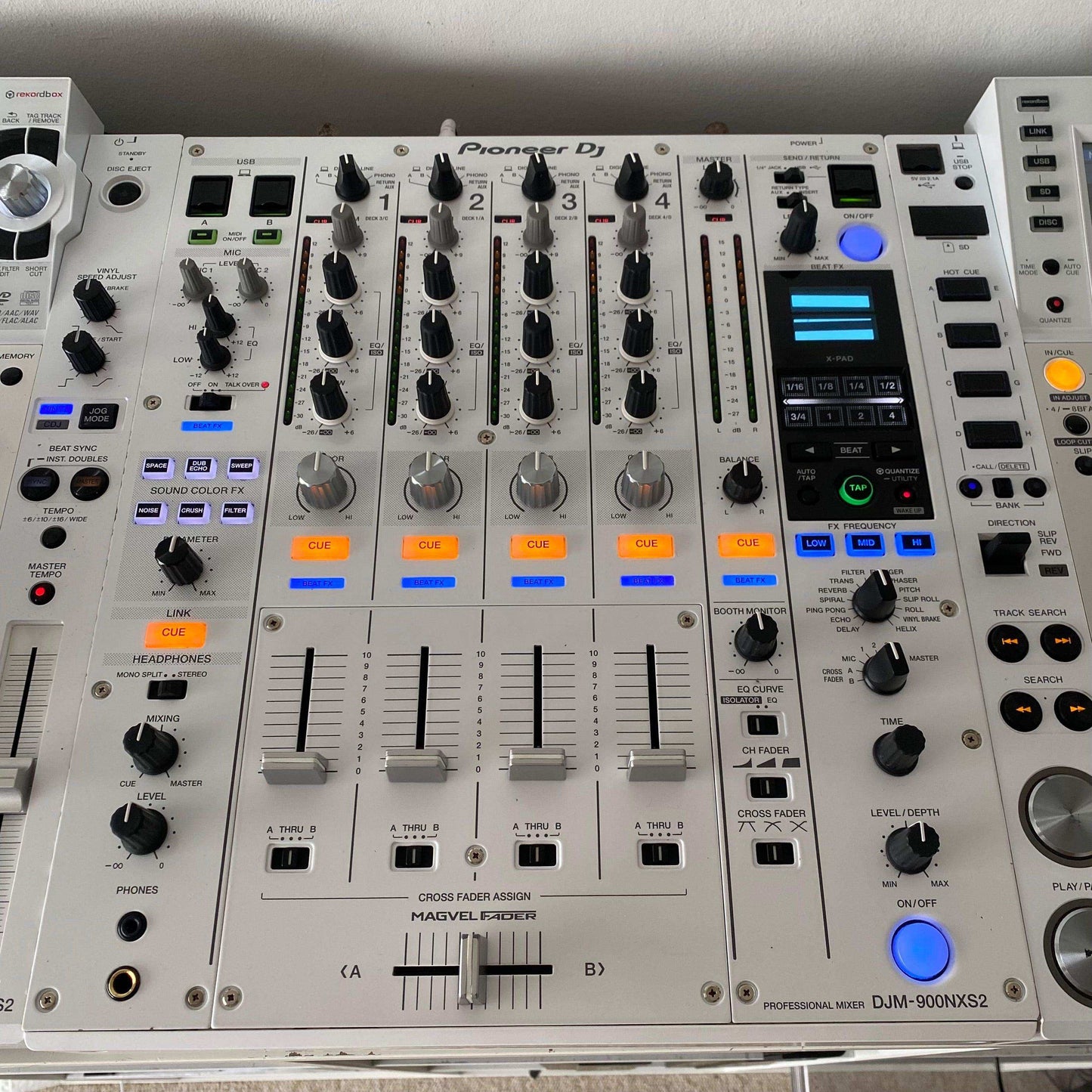 Pioneer CDJ 2000NXS2 & DJM 900NXS2 LTD Edition - Turntable Trader