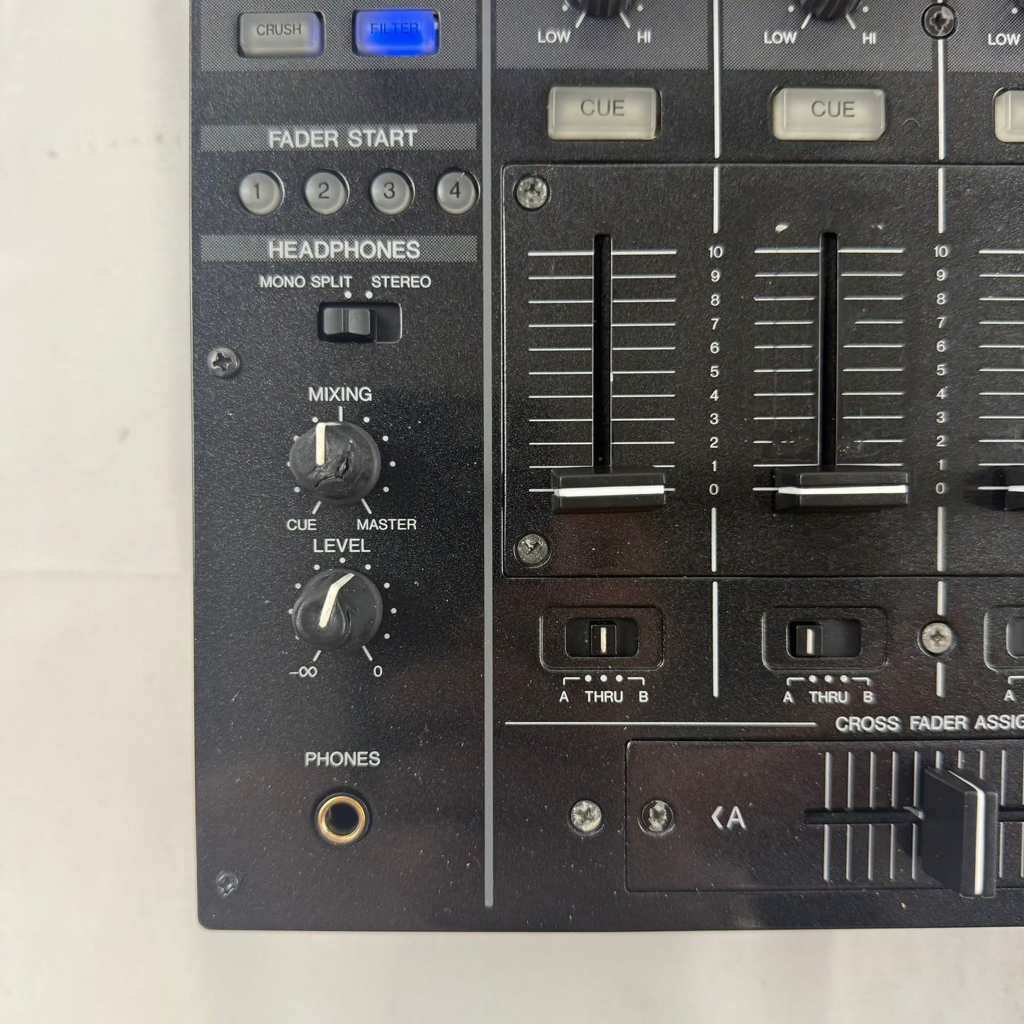 Pioneer DJ DJM 800 - Professional 4 - Channel DJ Mixer - Turntable Trader