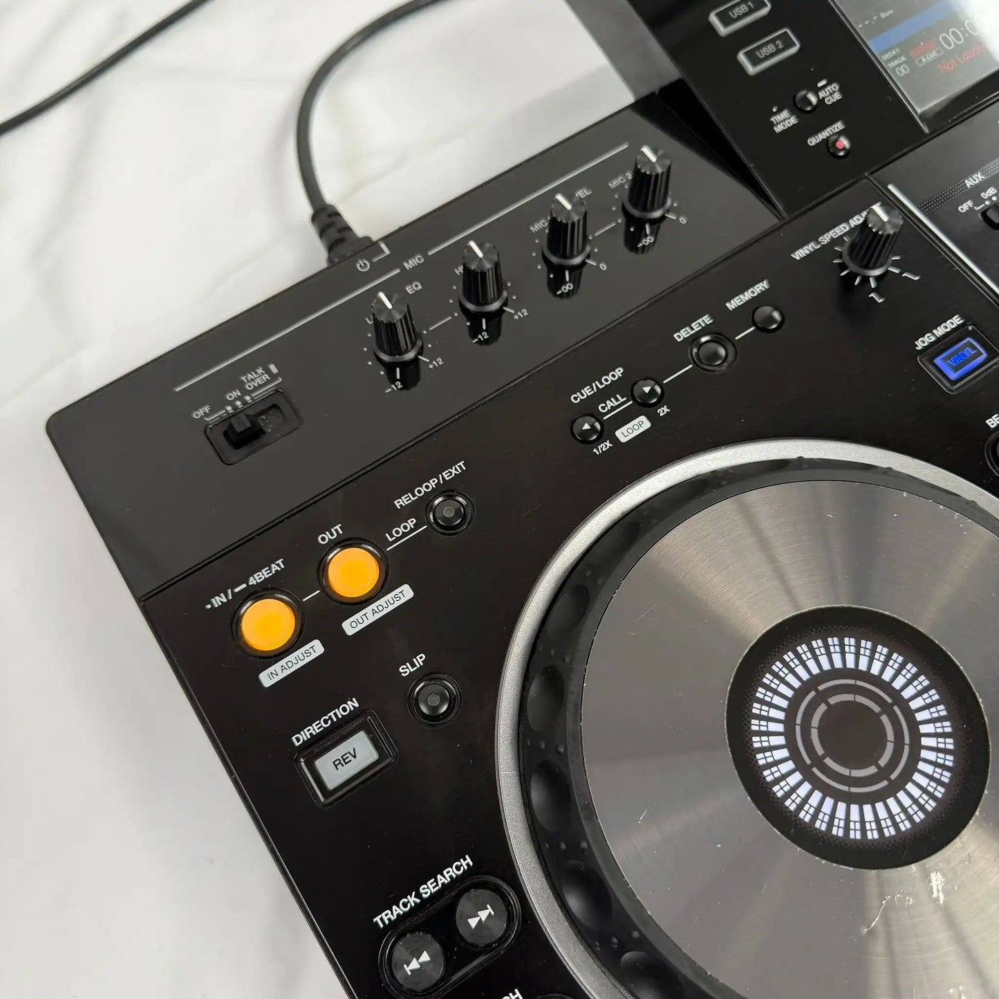 Pioneer DJ XDJ RX2 - Professional All - in - One DJ System - Turntable Trader