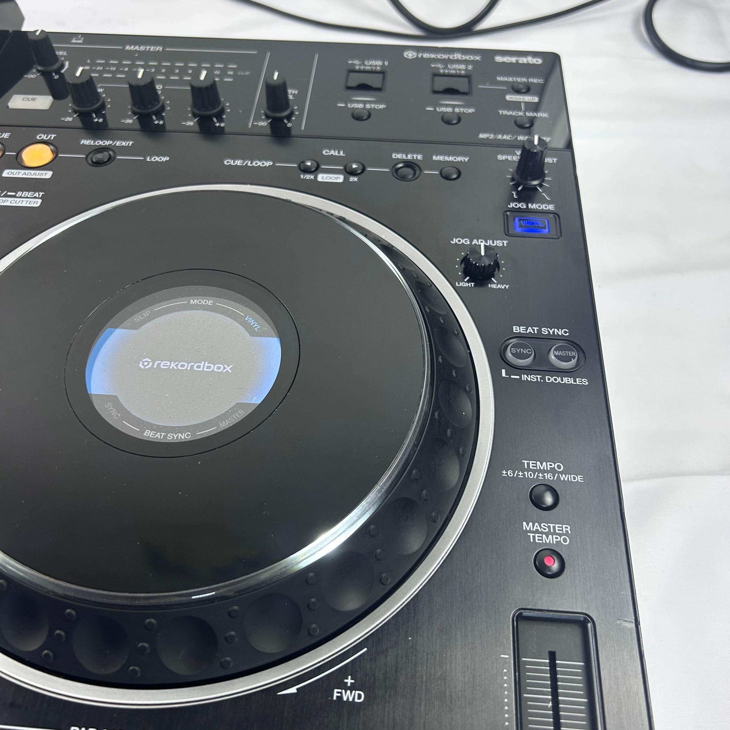 Pioneer DJ XDJ XZ - Professional All - in - One DJ Controller - Turntable Trader