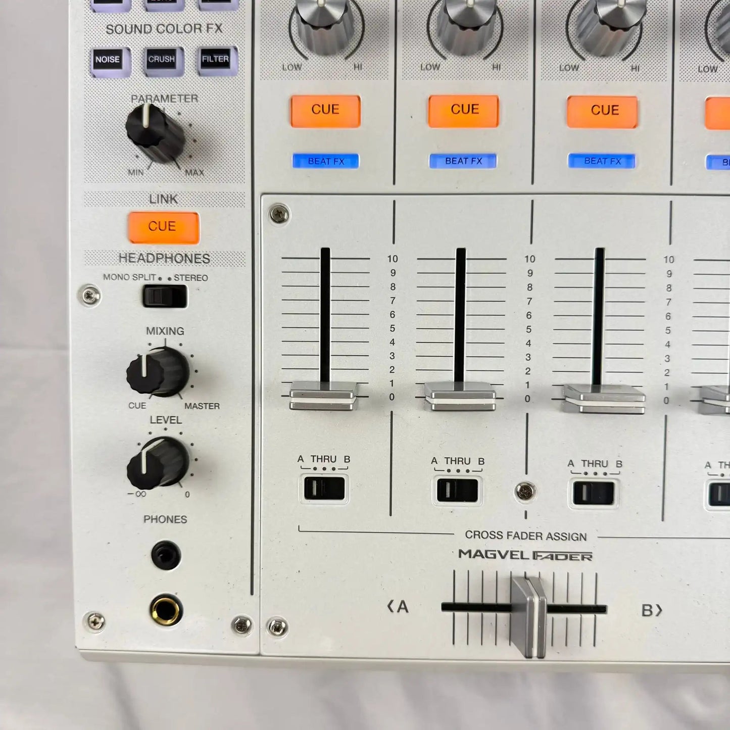 Pioneer DJM 900NXS2 W - Professional 4 Channel DJ Mixer - Turntable Trader