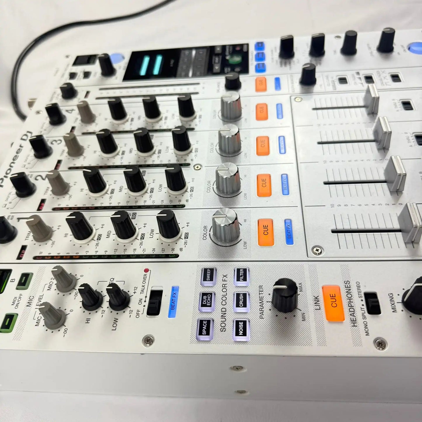 Pioneer DJM 900NXS2 W - Professional 4 Channel DJ Mixer - Turntable Trader