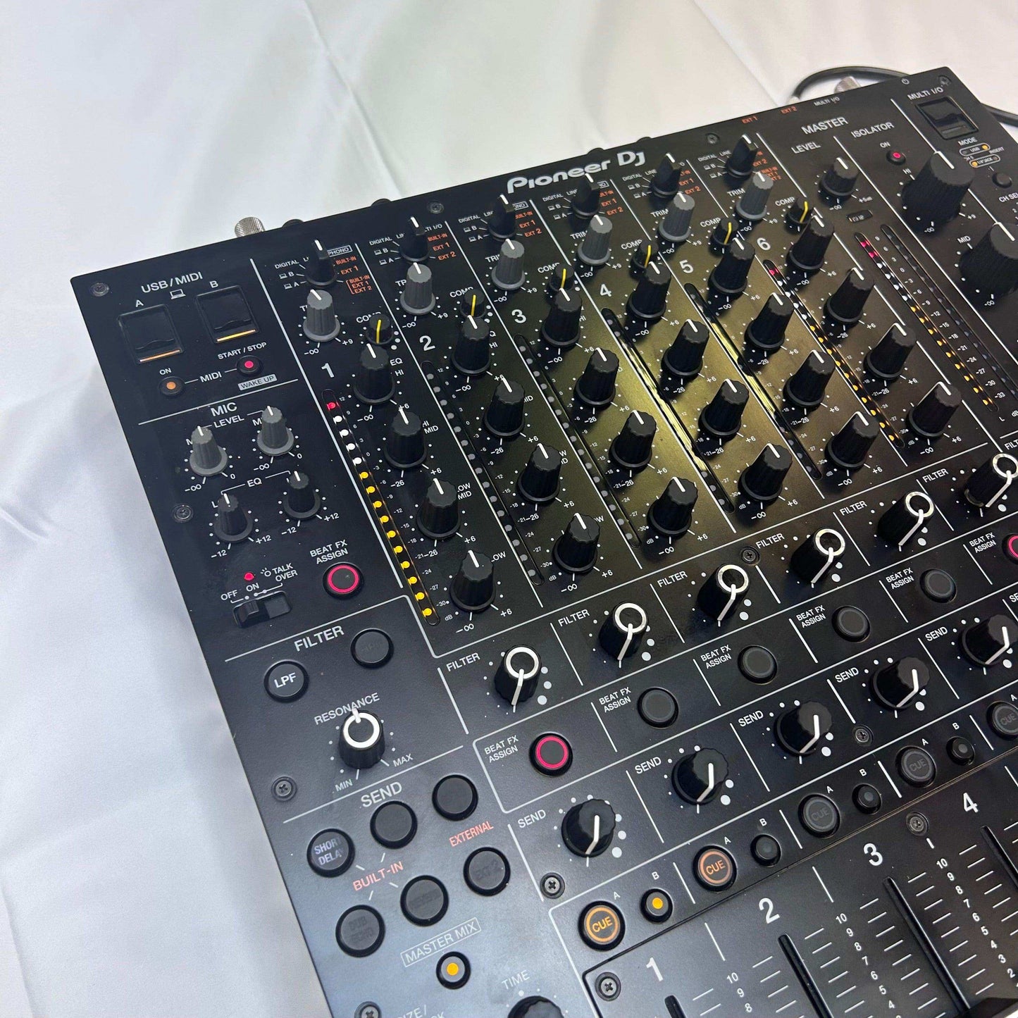 Pioneer DJM V10 - Professional 6 - Channel DJ Mixer - Turntable Trader