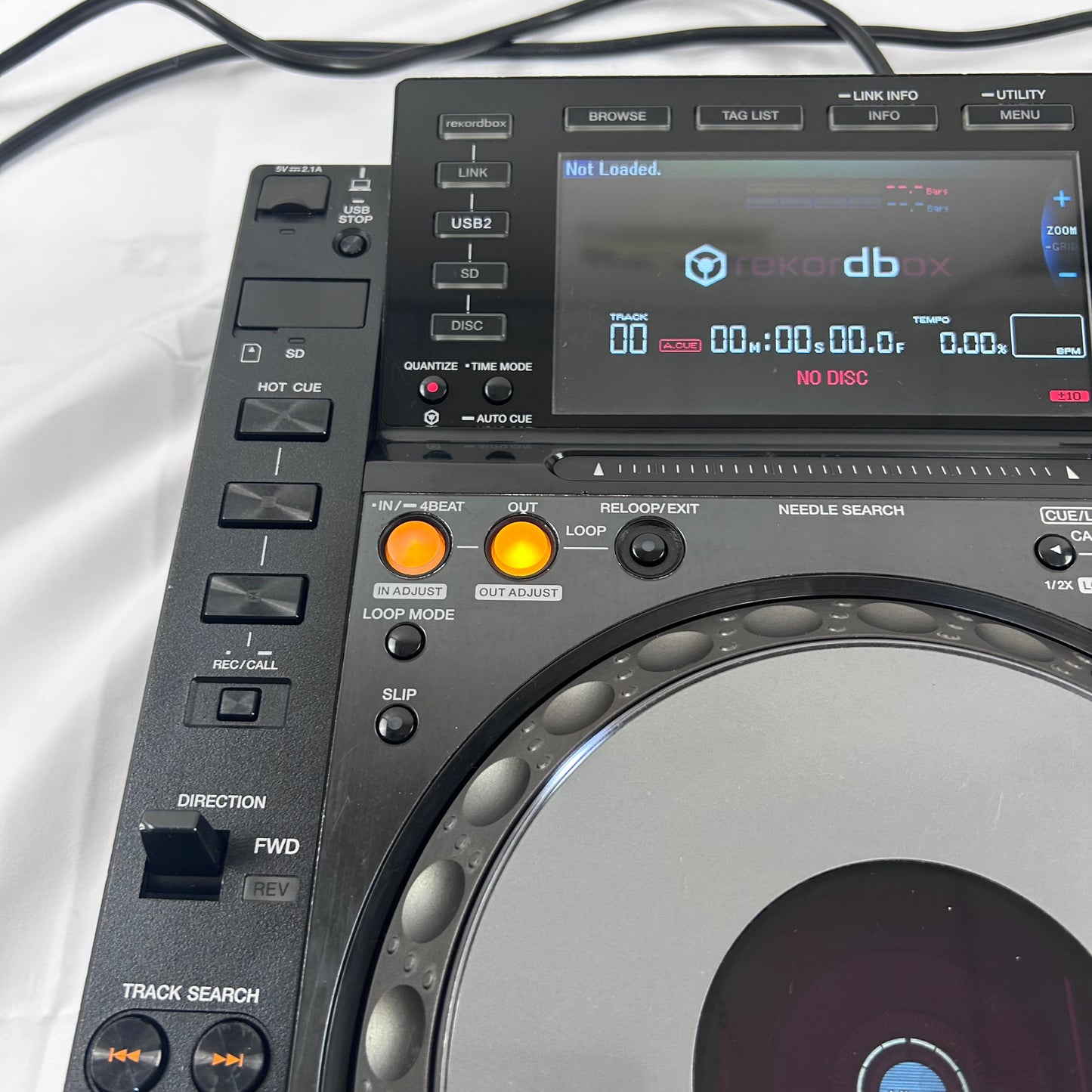 Pioneer CDJ 2000 Nexus Pair NXS - Professional DJ Media Players
