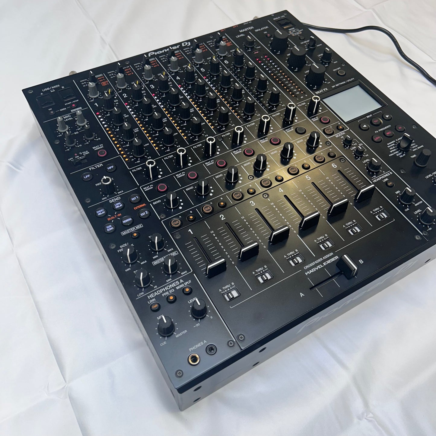 Pioneer DJM V10 - Professional 6-Channel DJ Mixer