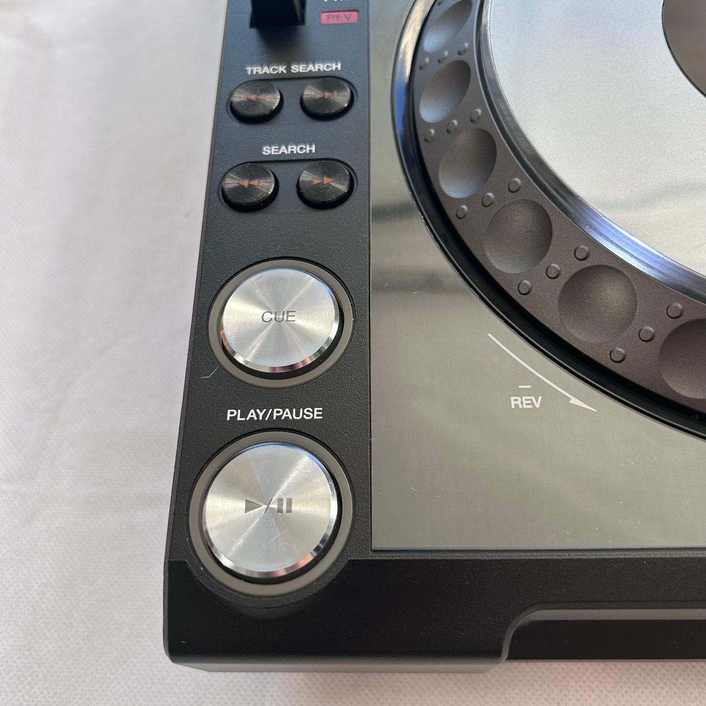 2x Pioneer CDJ 2000 Nexus (NXS 2000nexus, Pair) - Turntable Trader 