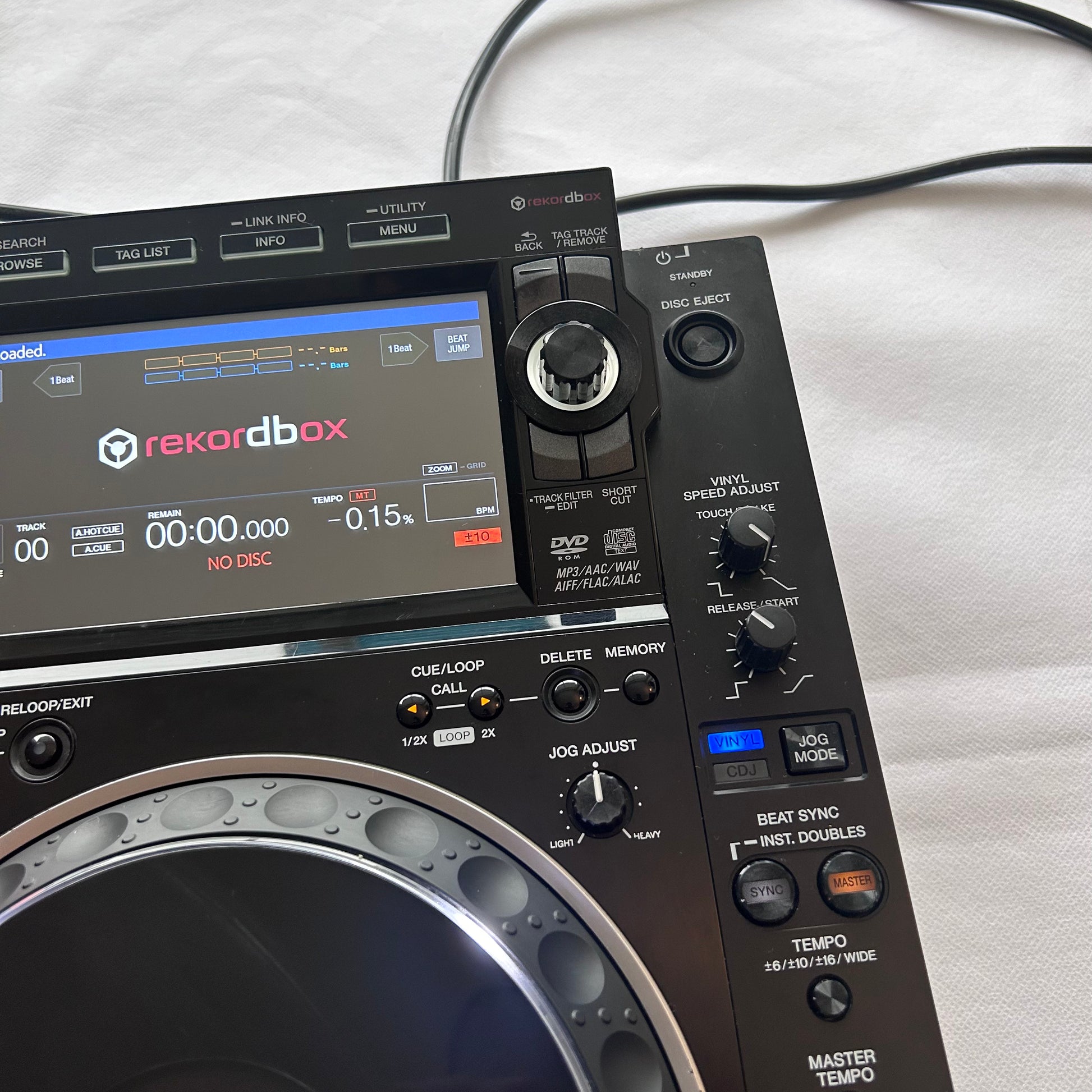 2x Pioneer CDJ 2000NXS2 Nexus2 NXS 2 Pair - Turntable Trader 