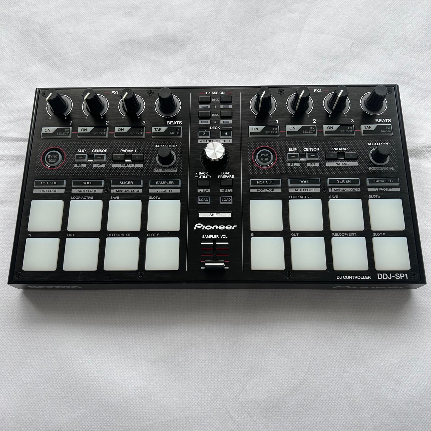 Pioneer DDJ-SP1 with Stand & Decksaver