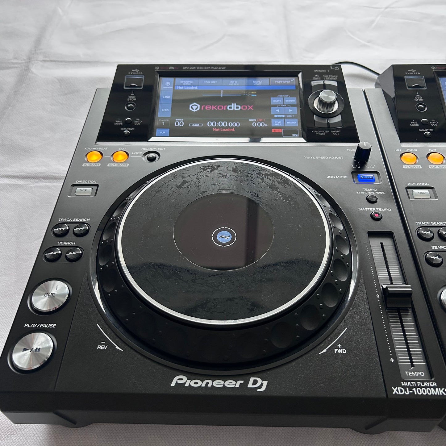 2x Pioneer XDJ 1000MK2