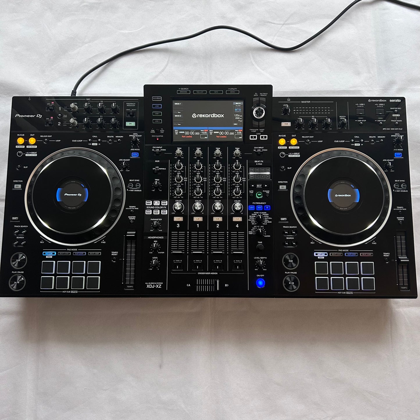 Pioneer DJ XDJ XZ Like NEW