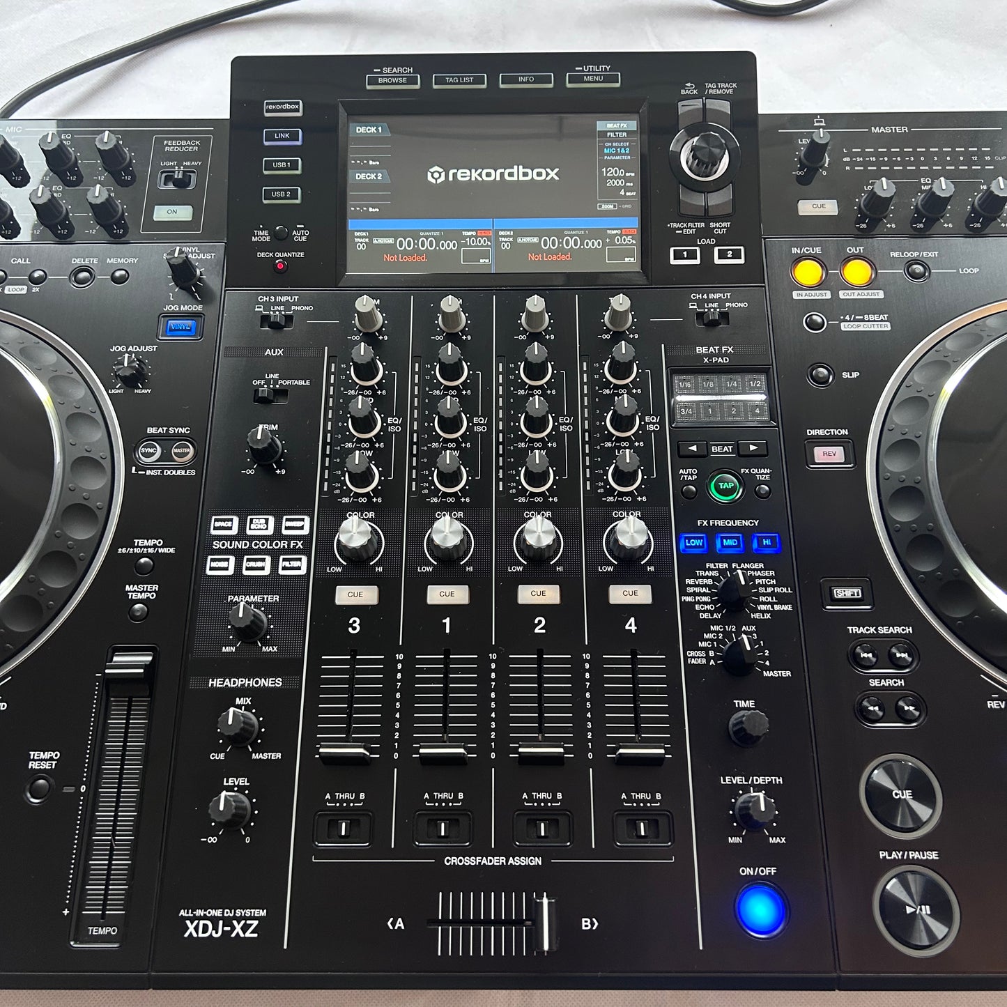 Pioneer DJ XDJ XZ Like NEW