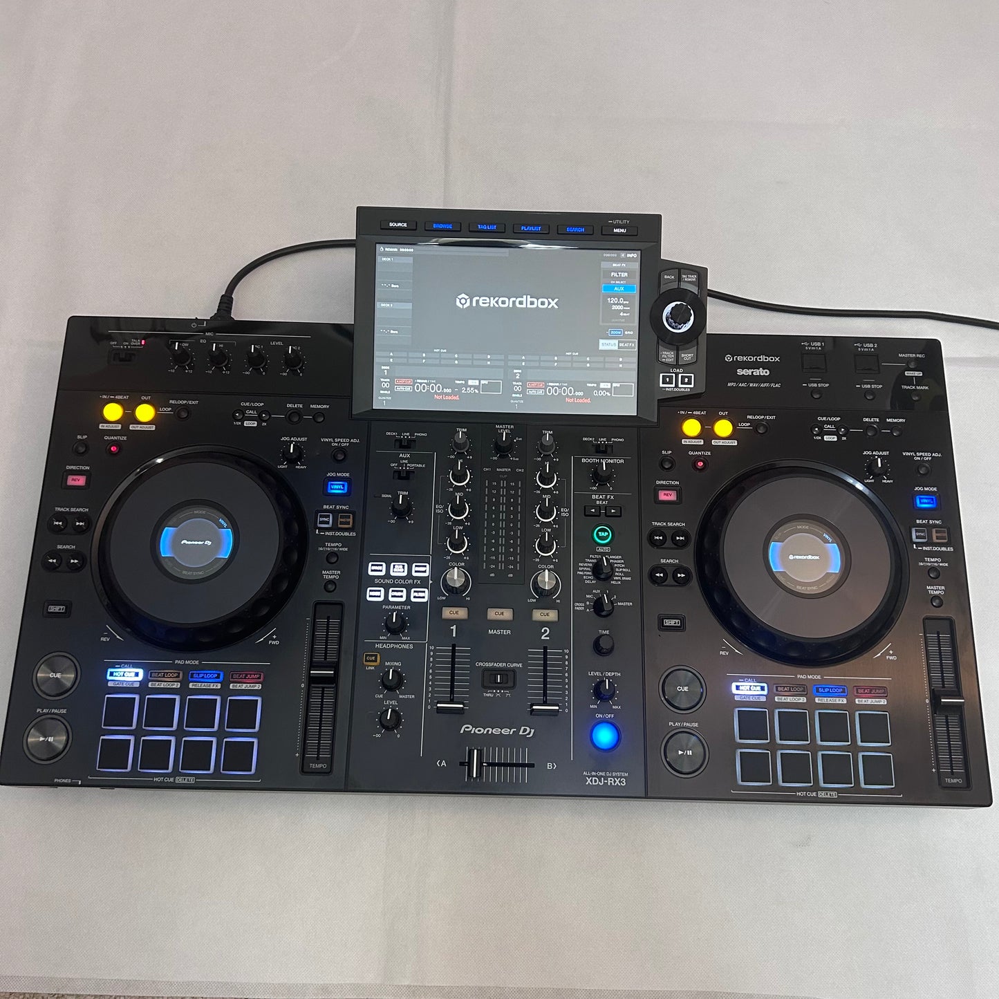 Pioneer XDJ RX3 & Decksaver