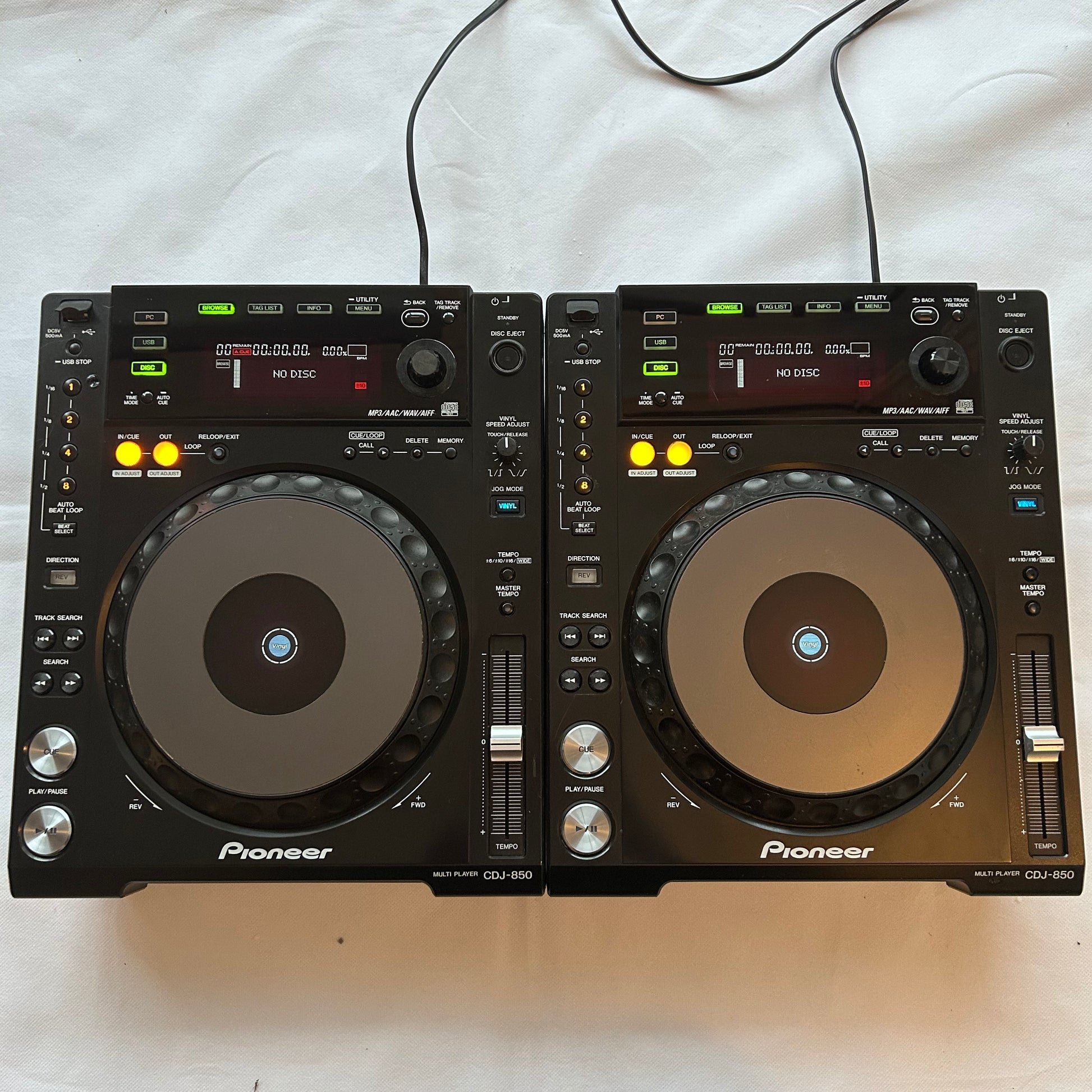 Used Pioneer CDJ 850-K Pair - Professional DJ Media Players for sale at Turntable Trader – Refurbished DJ Equipment
