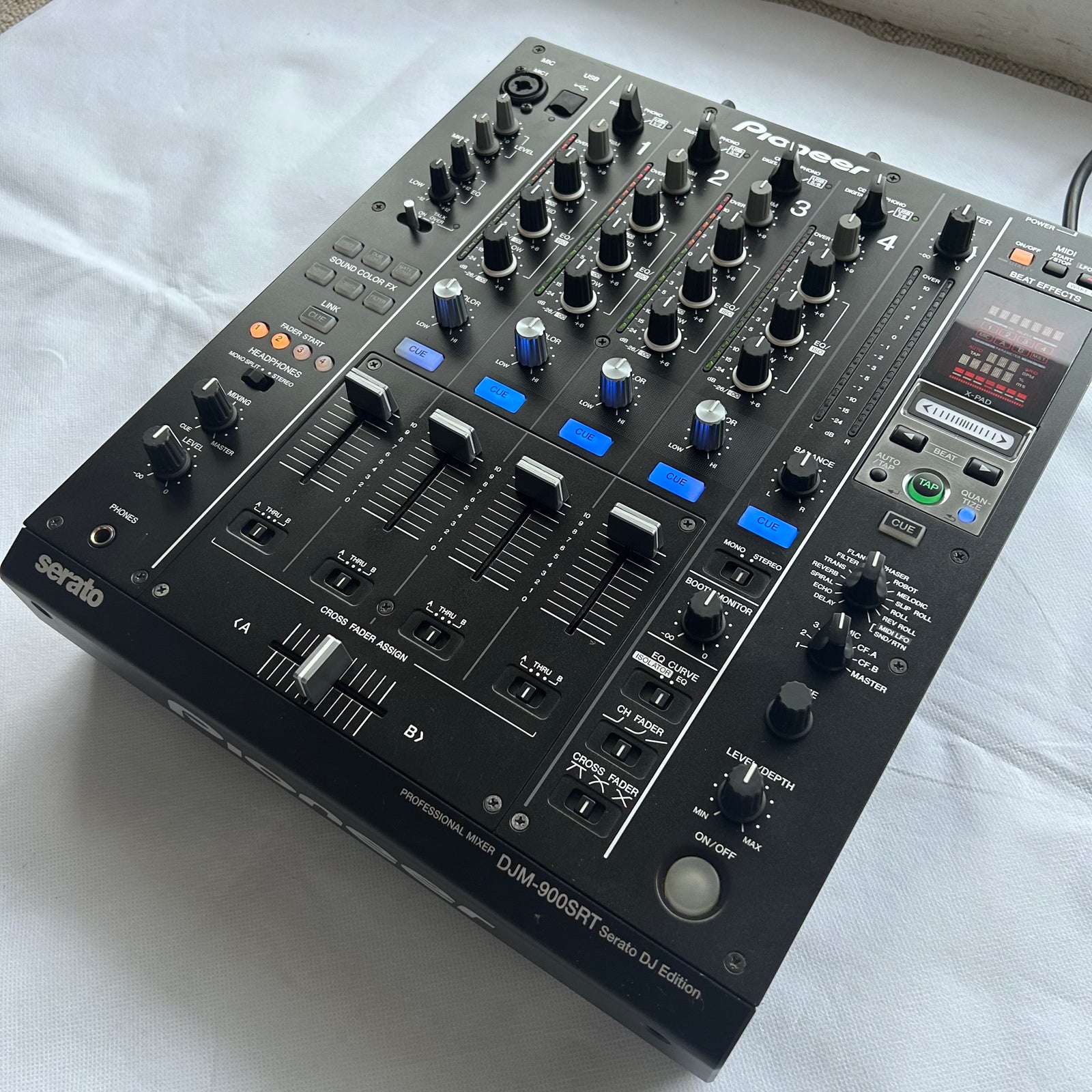 Pioneer DJ DJM 900 SRT DJ Mixer Serato - FREE 24H Shipping