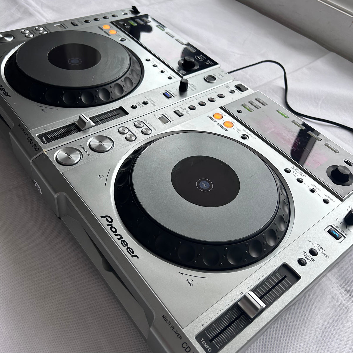 Pioneer CDJ 850 Pair DJ Multi Players | Turntable Trader