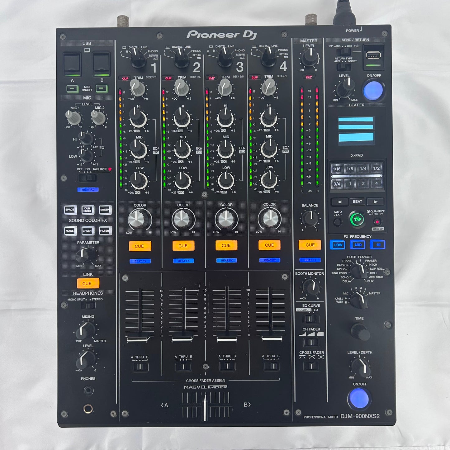 Pioneer DJM 900NXS2 - Professional 4-Channel DJ Mixer