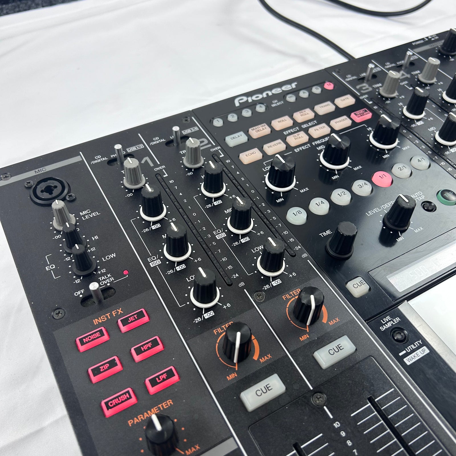 Pioneer DJM 2000 DJ Mixer - FREE 24H Shipping – Turntable Trader