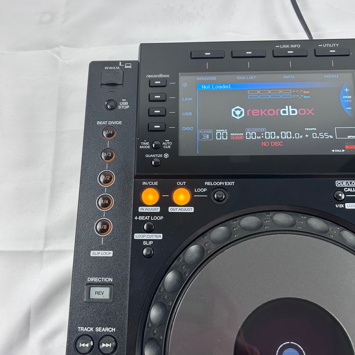 Pioneer CDJ 900 Nexus Pair - Professional DJ Media Players