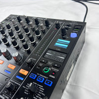 Pioneer DJM 900NXS2 - Professional 4 Channel DJ Mixer