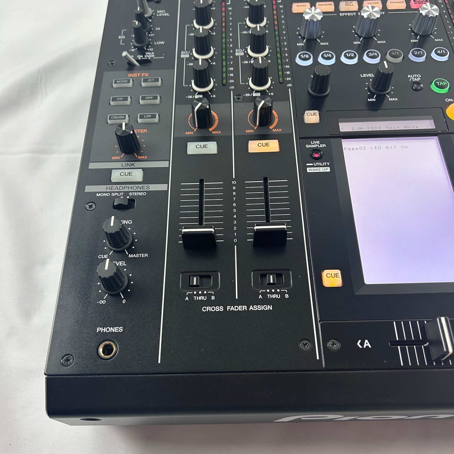 Pioneer DJM 2000 Nexus - 4 Channel Professional DJ Mixer