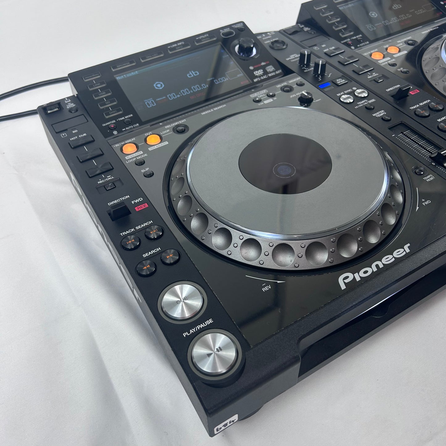 Pioneer CDJ 2000 Nexus Pair NXS - Professional DJ Media Players
