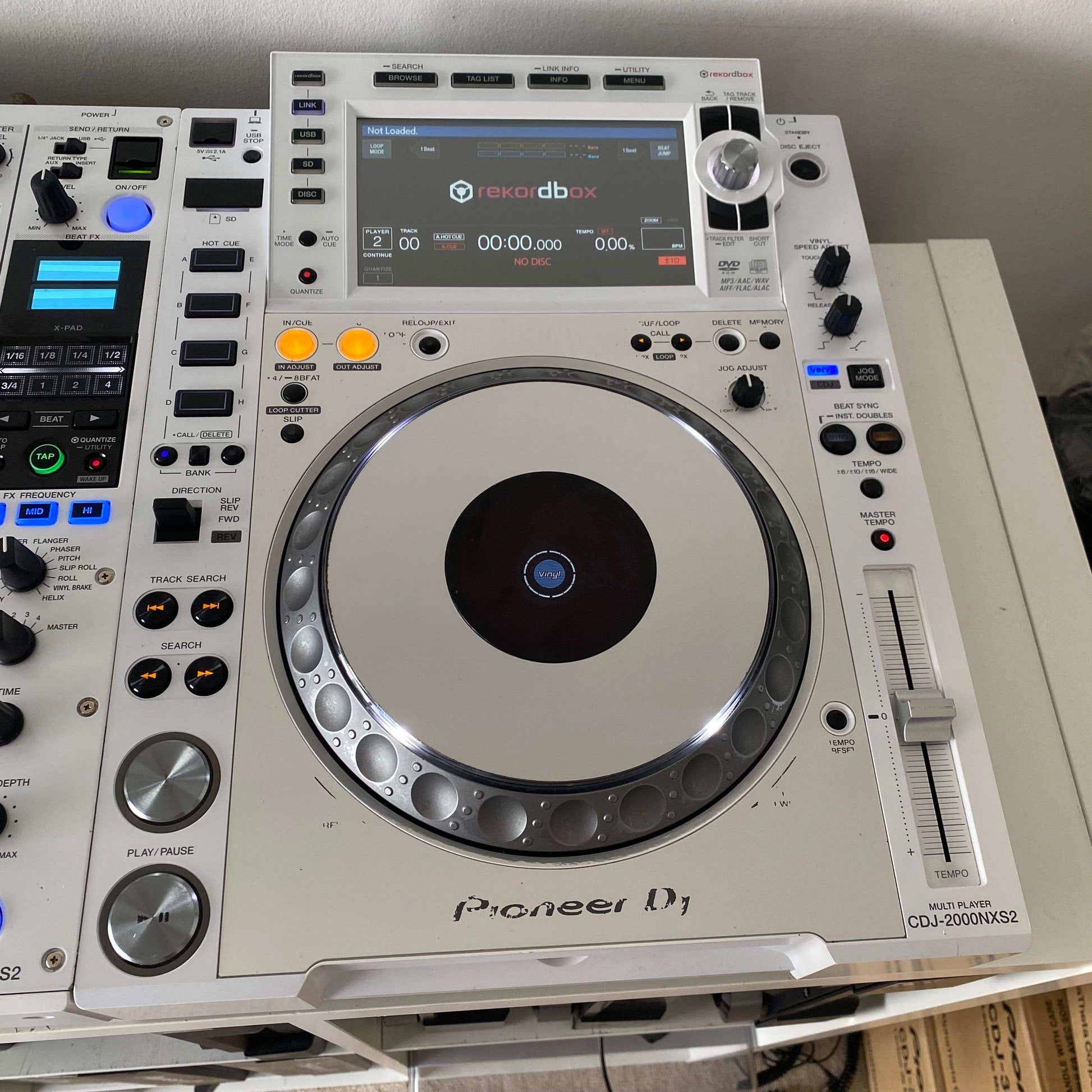 Pioneer CDJ 2000NXS2 и DJM 900NXS2 LTD Edition — Turntable Trader