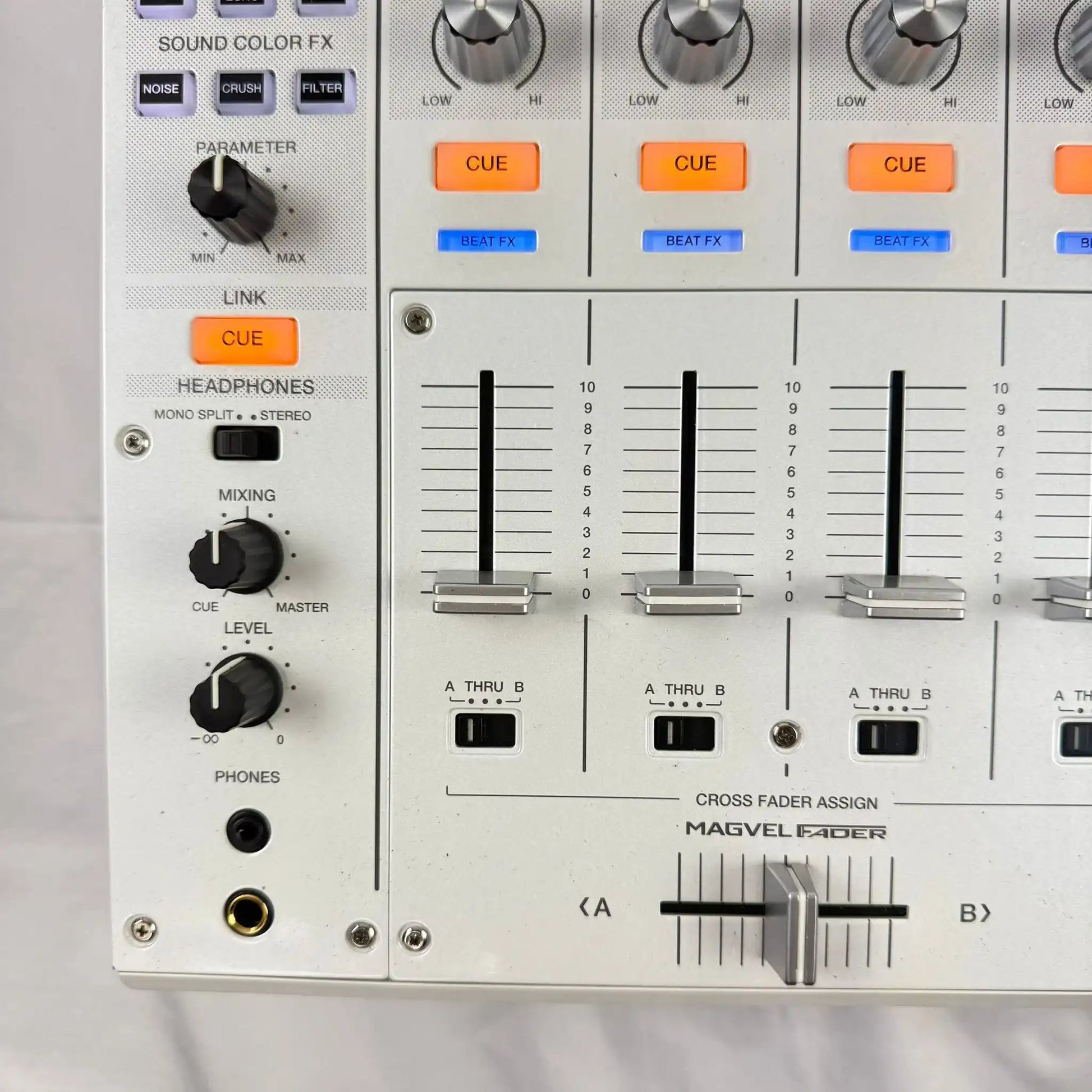 Pioneer DJM 900NXS2 W - Professional 4 Channel DJ Mixer - Turntable Trader